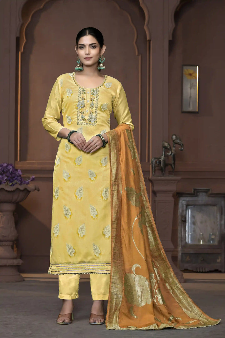 Dull Santoon Salwar Kameez | Elegant Embroidery with Stylish Dupatta