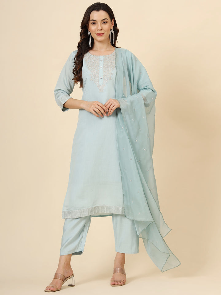 Muslin Silk Blend Salwar Kameez | Designer Embroidery Perfect Ethnic Wear