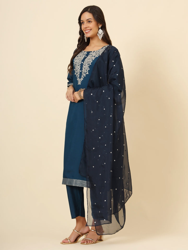 Muslin Silk Blend Salwar Kameez | Designer Embroidery Perfect Ethnic Wear