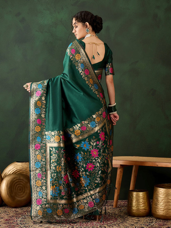 Charming Silk Saree with intricate Wevon Jacquard Designer | An Exclusive Designer Masterpiece