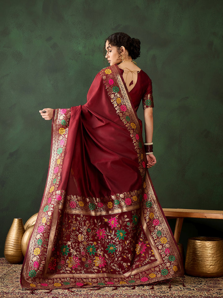 Charming Silk Saree with intricate Wevon Jacquard Designer | An Exclusive Designer Masterpiece