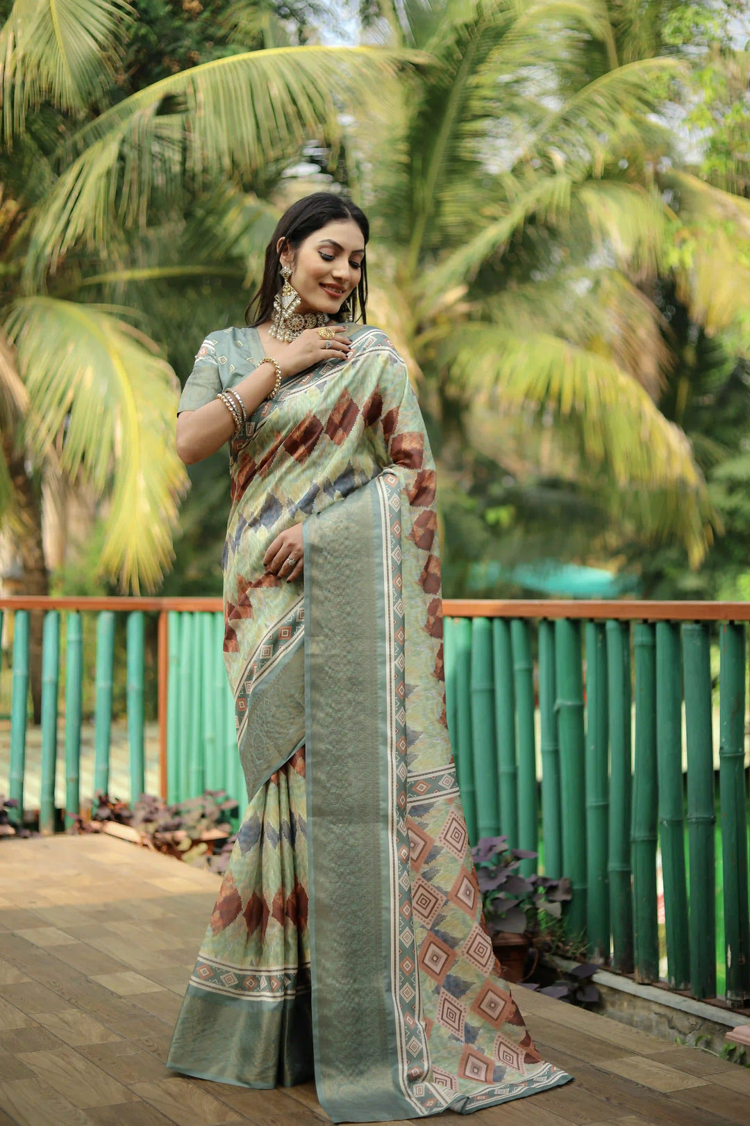 Designer Dola Silk Saree with Digital Print | Perfect for Weddings & Events