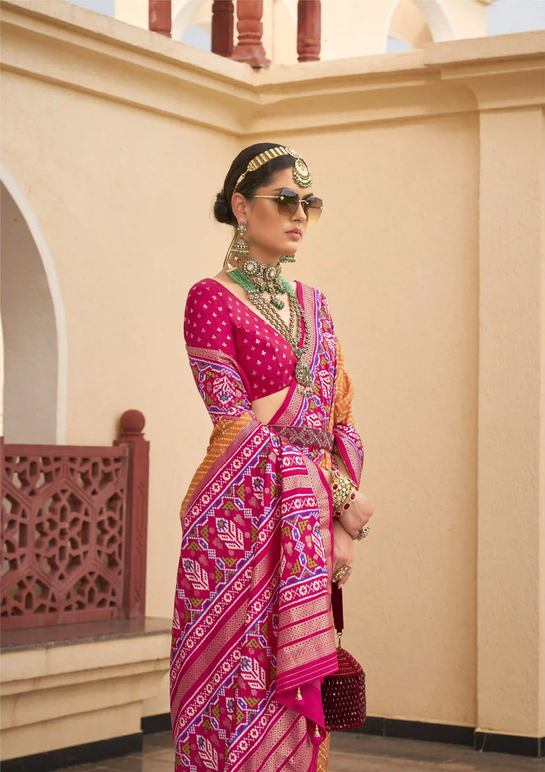 Elegant Weaving Jari Designer Patola Saree | Silk Blend for Special Events