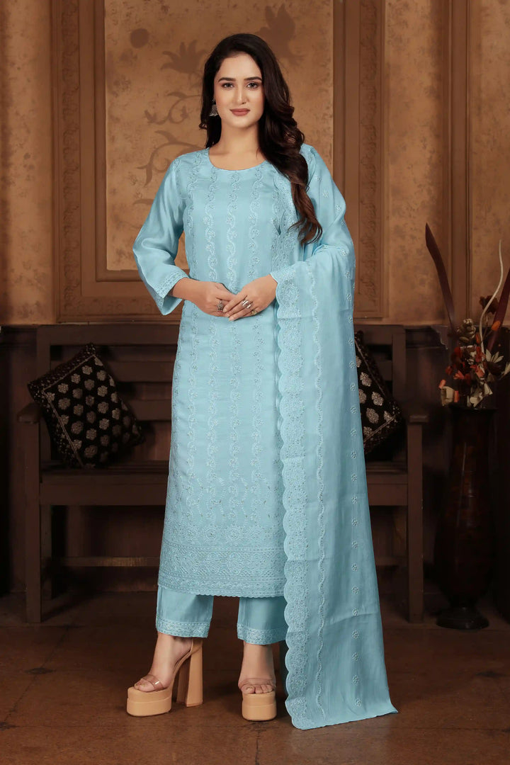 Peri Chanderi Salwar Kameez | Elegant Embroidered Festive Wear