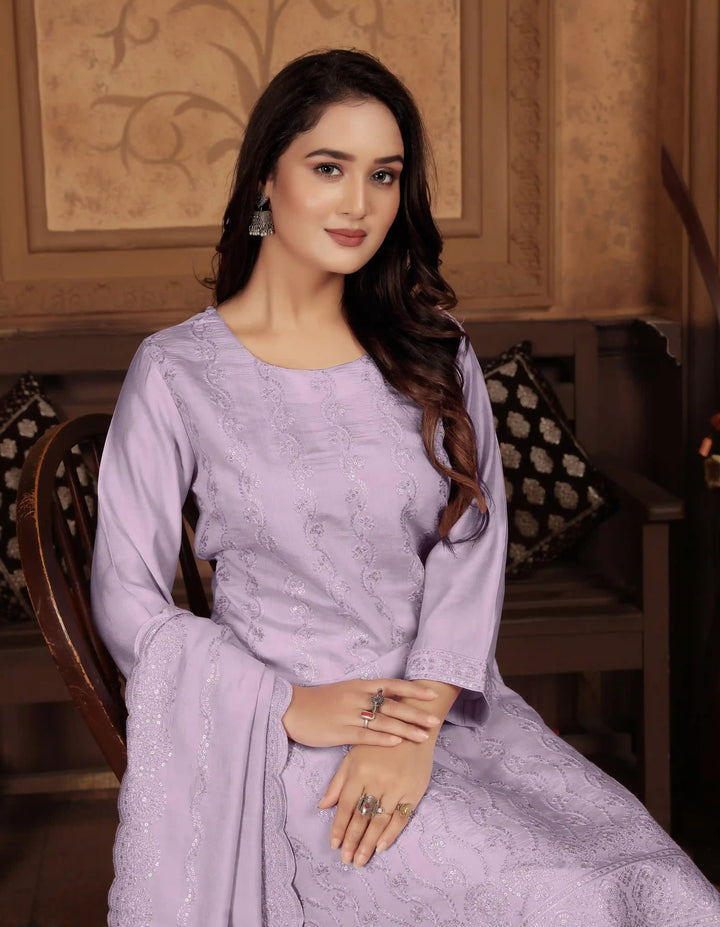 Peri Chanderi Salwar Kameez | Elegant Embroidered Festive Wear