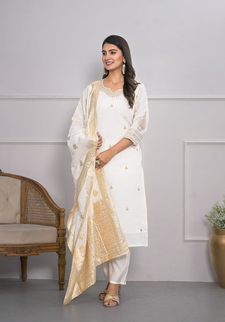 Graceful White Viscoce Silk Top with Viscoce Silk Bottom | Accentuated by a Jacquard Dupatta