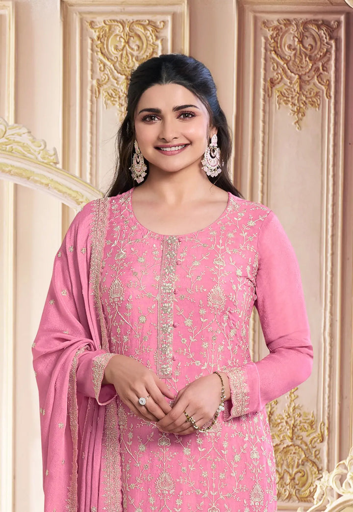 Chic Georgette and Santoon Combination | Highlighting a Stunning Georgette Dupatta