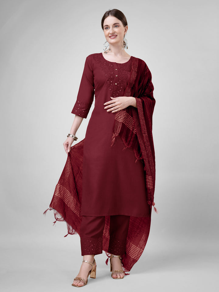 Chic Maroon Cotton Blend and Cotton Blend Combination | Highlighting a Stunning Silk Blend Dupatta