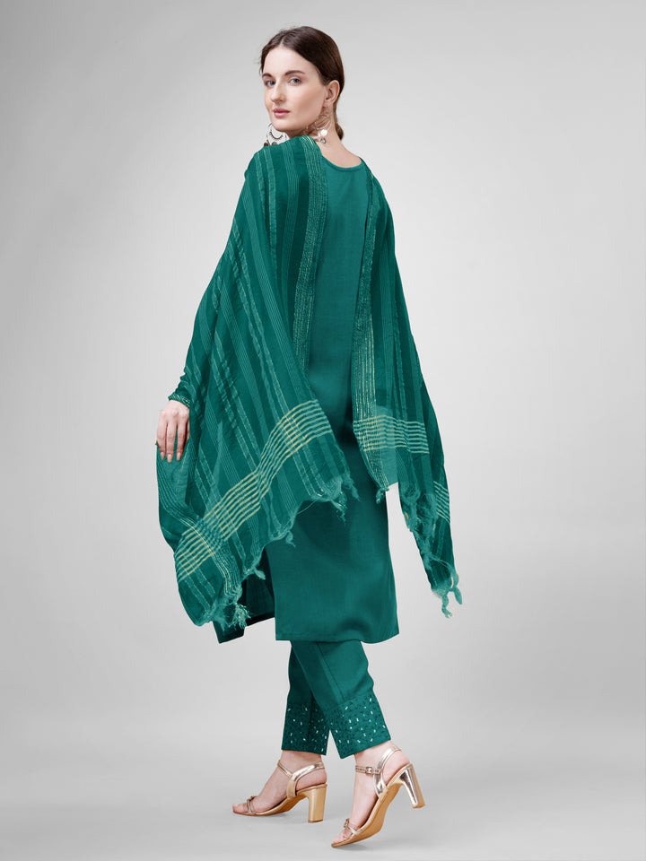 Chic Rama Cotton Blend and Cotton Blend Combination | Highlighting a Stunning Silk Blend Dupatta