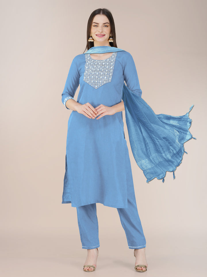 Chic Cotton Blend Combination | Accentuated by a Silk Blend Dupatta