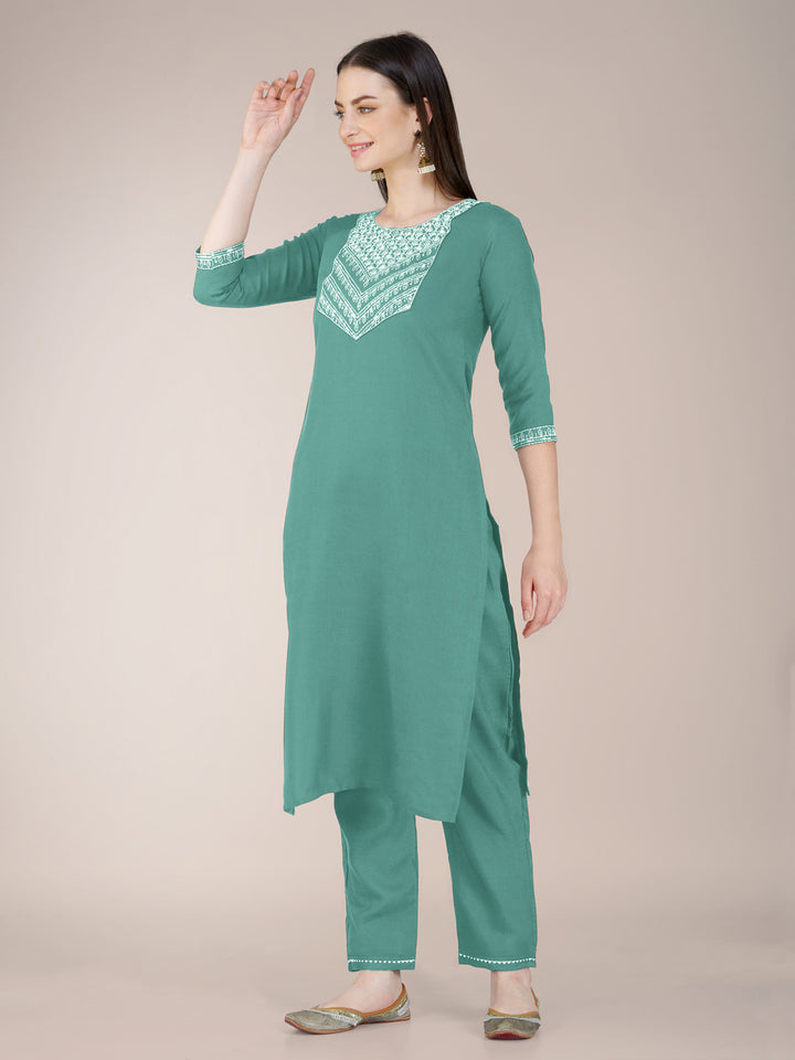 Chic Cotton Blend Combination | Accentuated by a Silk Blend Dupatta