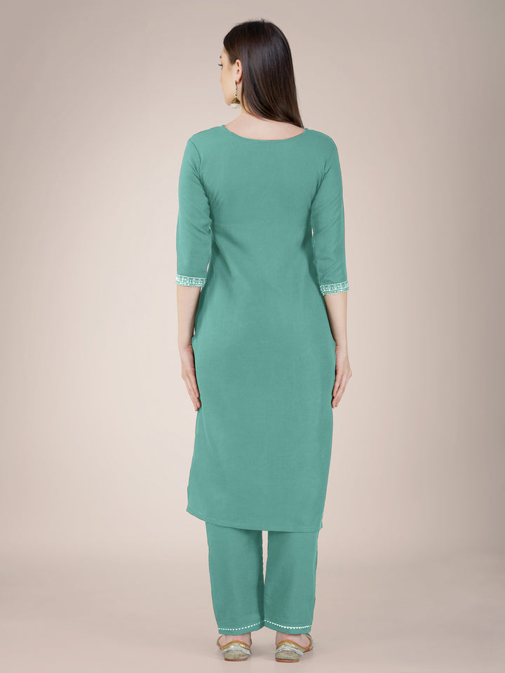 Chic Cotton Blend Combination | Accentuated by a Silk Blend Dupatta