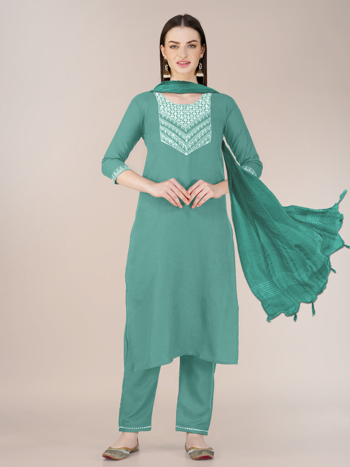 Chic Cotton Blend Combination | Accentuated by a Silk Blend Dupatta