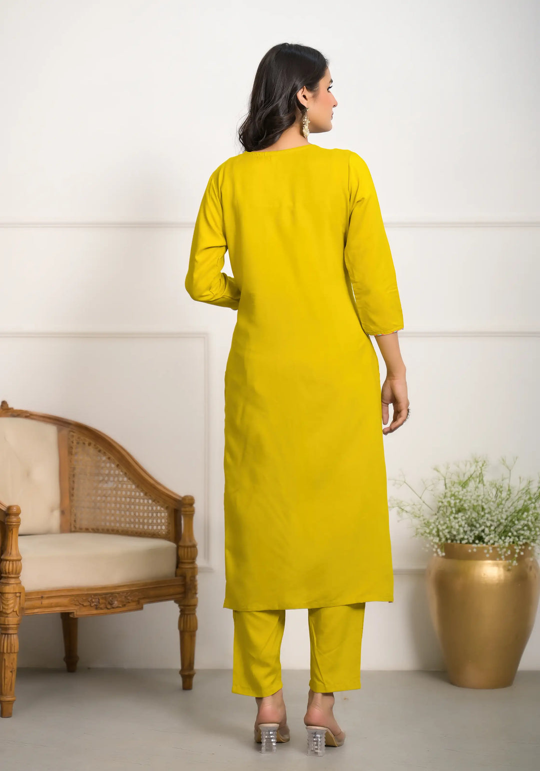 Chic Yellow Viscoce  and Viscose  Combination | Accentuated by a Viscose Dupatta