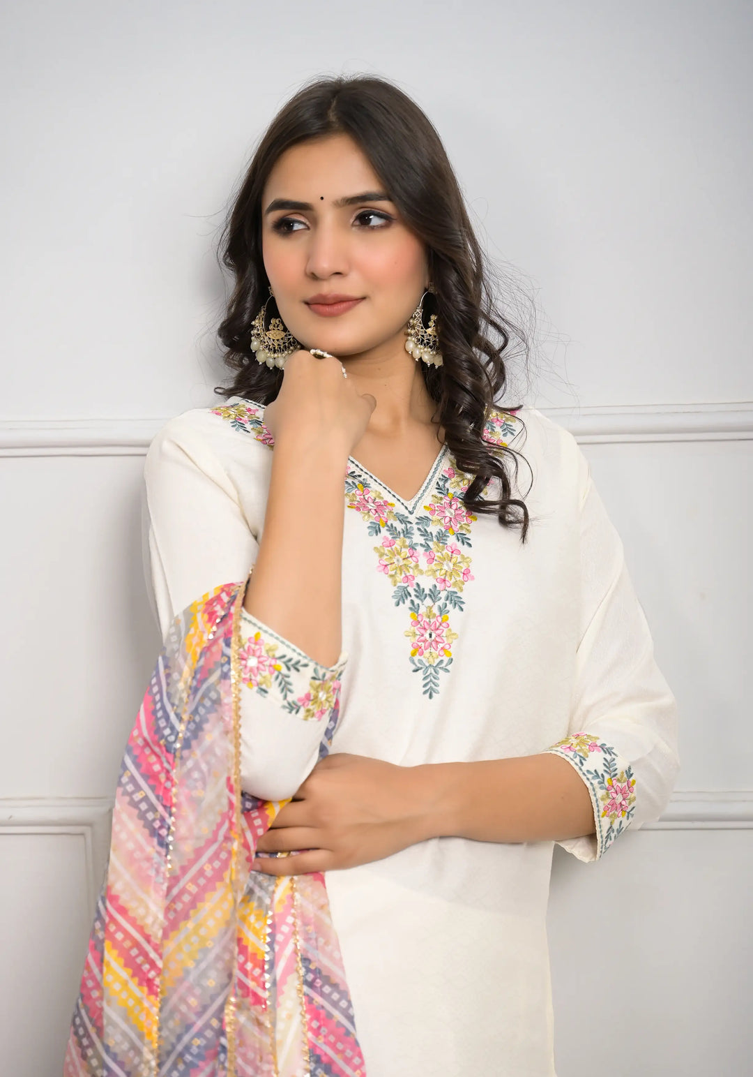 Chic Off white Viscose Blend and Viscose Blend Combination | Completed with a Gorgeous Teby Silk