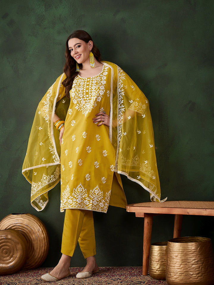 Graceful Baby Pink Roman Silk Top with Bottom | Accentuated by a Organza Dupatta