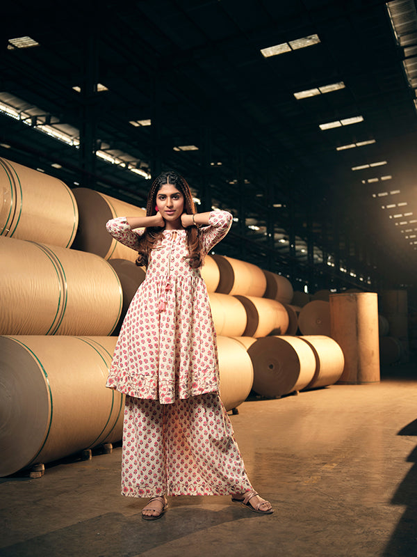 Stylish Pink Cotton Top Featuring Cotton Bottom | Highlighting a Stunning nan Dupatta