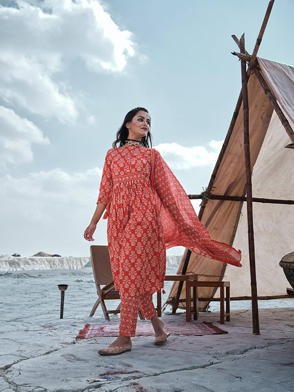 Chic Orange Cotton Salwar Suit Combination | Highlighting a Stunning Cotton Dupatta
