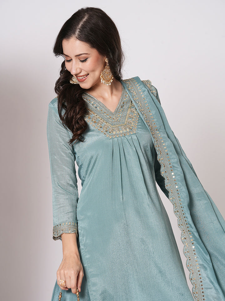 Chic Teal Blue Chinon and Silk Combination | Accentuated by a Chinon Dupatta