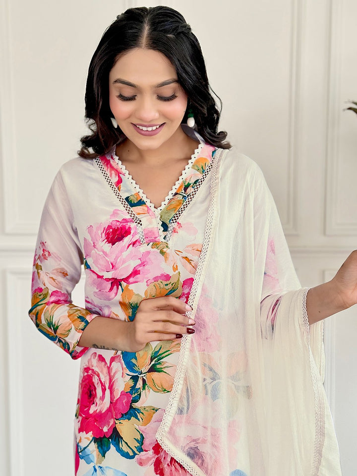 Elegant White French Crepe Top Matched with Viscose Rayon Bottom | Enhanced by a Beautiful Nazmin