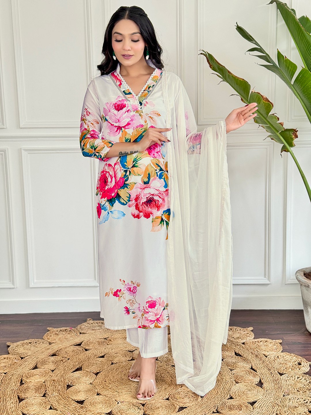 Elegant White French Crepe Top Matched with Viscose Rayon Bottom | Enhanced by a Beautiful Nazmin