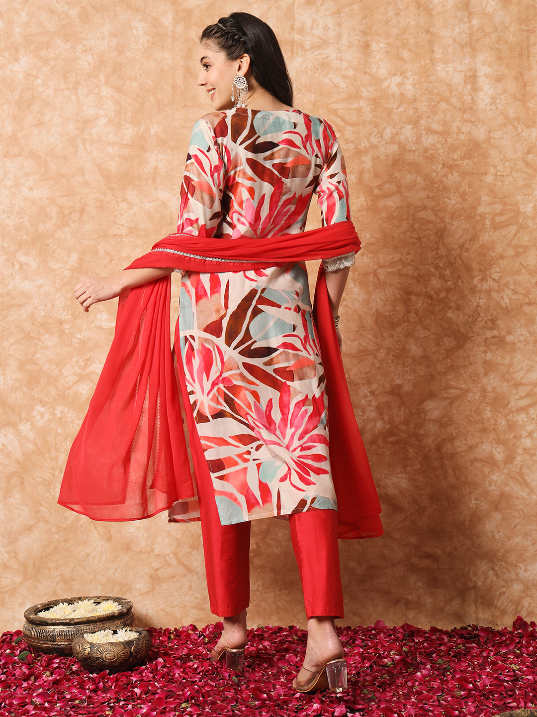 Graceful Multicolor Suit | Rayon top bottom with Nazmin dupatta