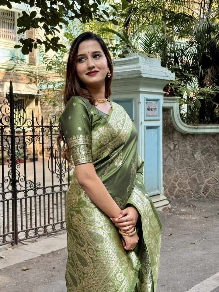 Banarasi Silk Saree Jacquard Wevon Work | Designer Jari Traditional and Wedding