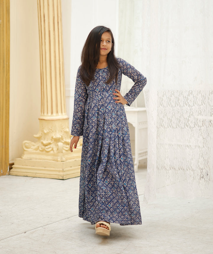 Kidswear Faux Georgette Gown | Digital Print & Jari Sequin Embroidery