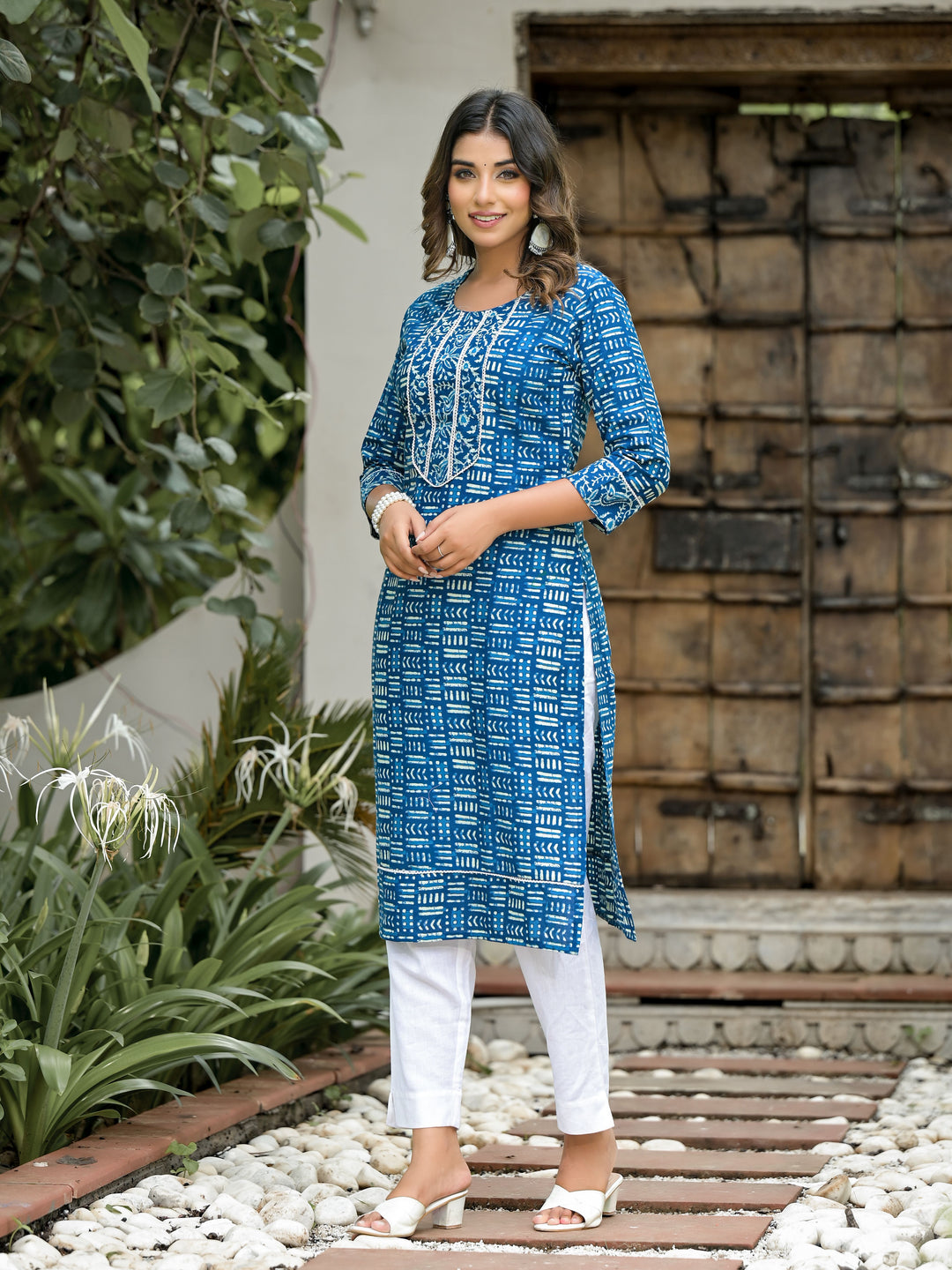 Chic Cotton Kurti for Women | Unique Printed & Mirror Detailing for Events