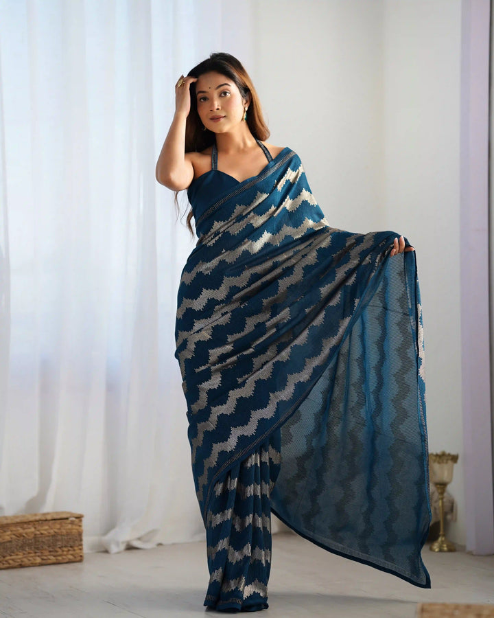 Stylish Georgette Saree | Mono Banglori Blouse Embroidered Border