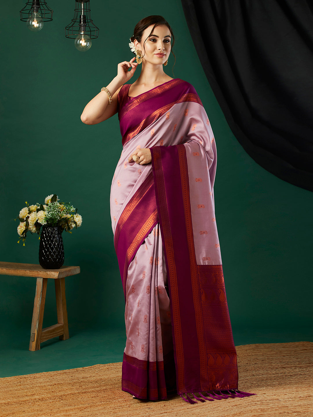 Fashionable Banarasi Silk Saree | Party Wear with Wevon Jari Blouse