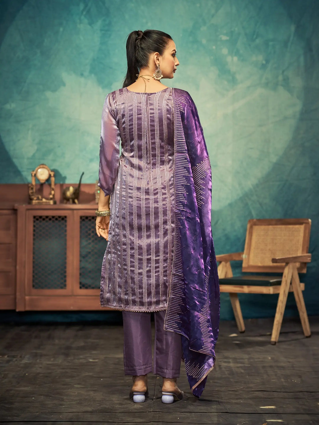 Elegant Dusty Purple Jimmy Choo Top Matched with Santoon Bottom | Finished with an Elegant Jimmy Choo dupatta