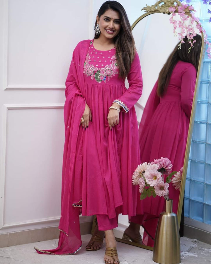 Glamorous Wedding Suit | Chinon Blend with Designer Chanderi Cotton Dupatta