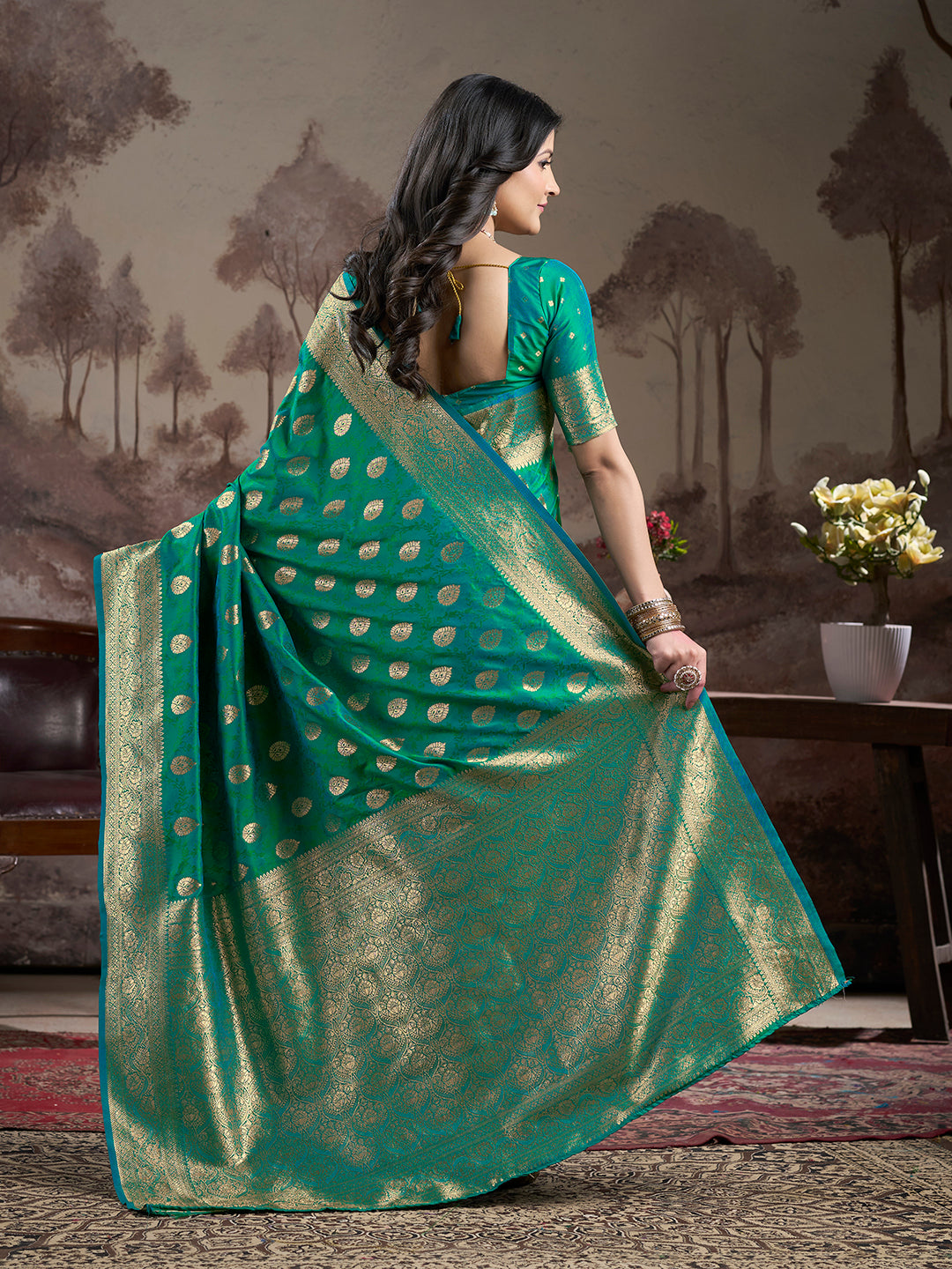 Stylish Rama Silk Saree | Wevon Rich Pallu Grand Occasion Wear