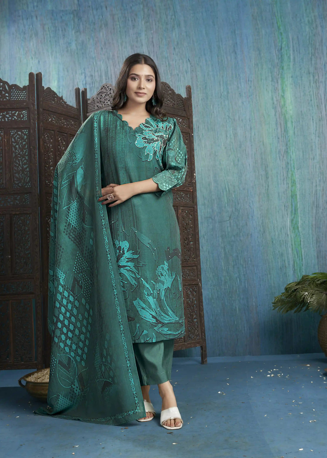 Chic Rama Viscose Silk and Roman Silk Combination | Completed with a Gorgeous Viscose Silk Dupatta