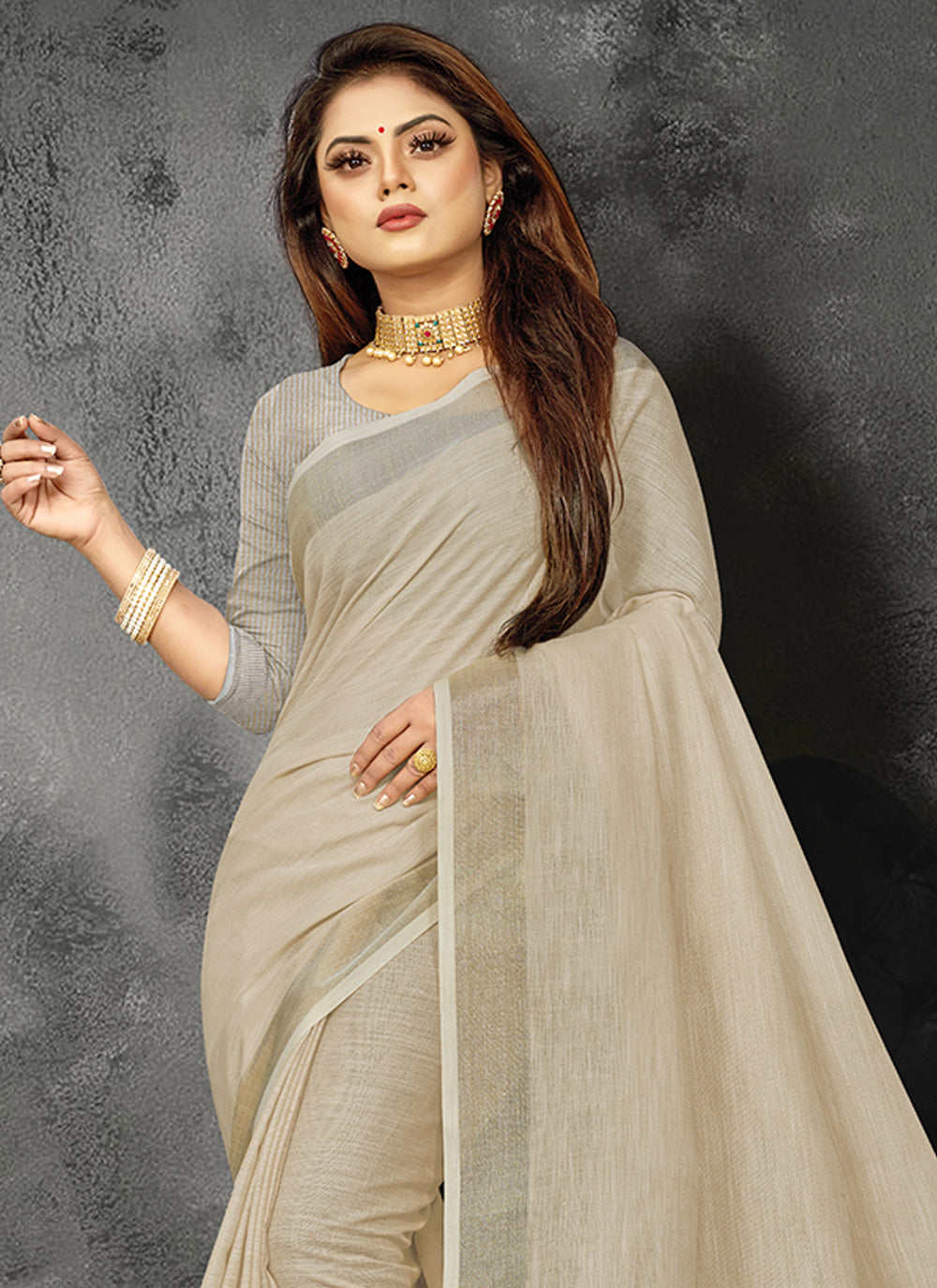 Ethnic Charm Linen Saree | Elegant Wevon Designer Embellishment