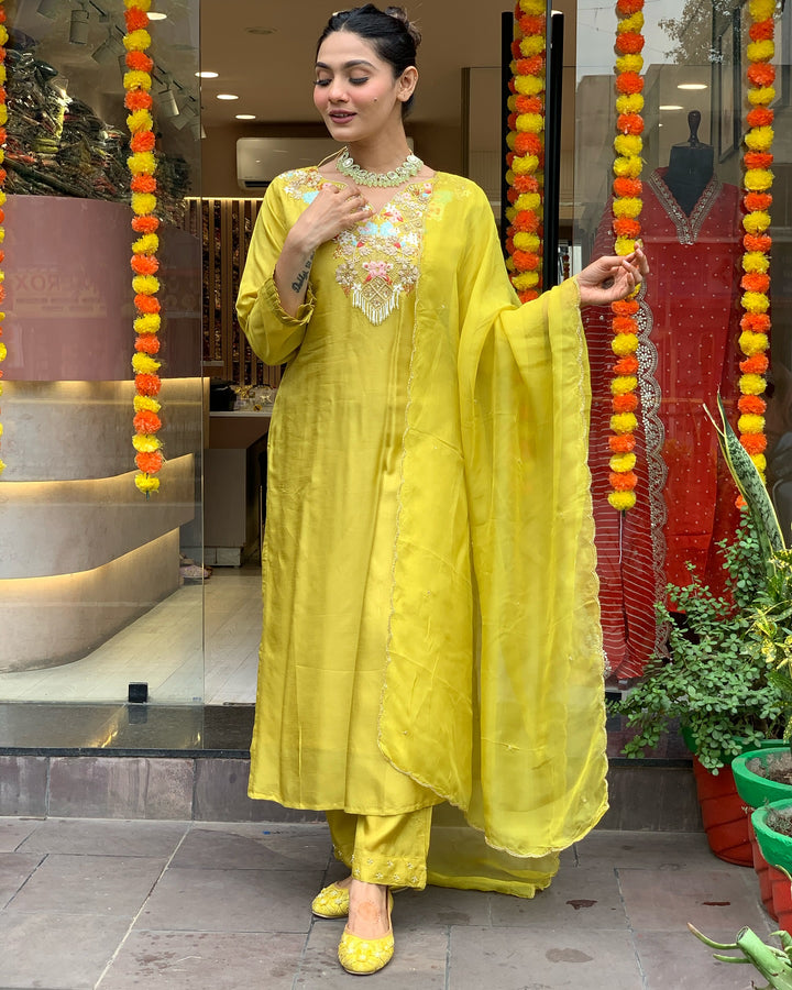 Elegant Lemon Yellow Chanderi Silk Set | Designer Embroidery Work Organza Dupatta