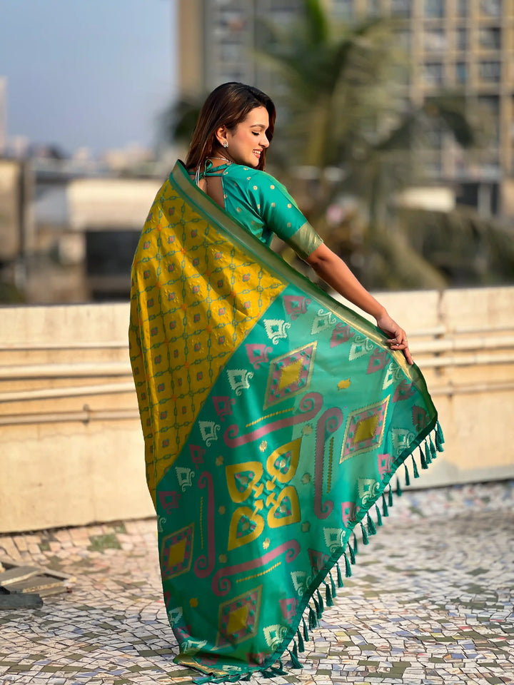 Luxurious Patola Silk Saree | Exquisite Wevon Meenakari Ikkat Work