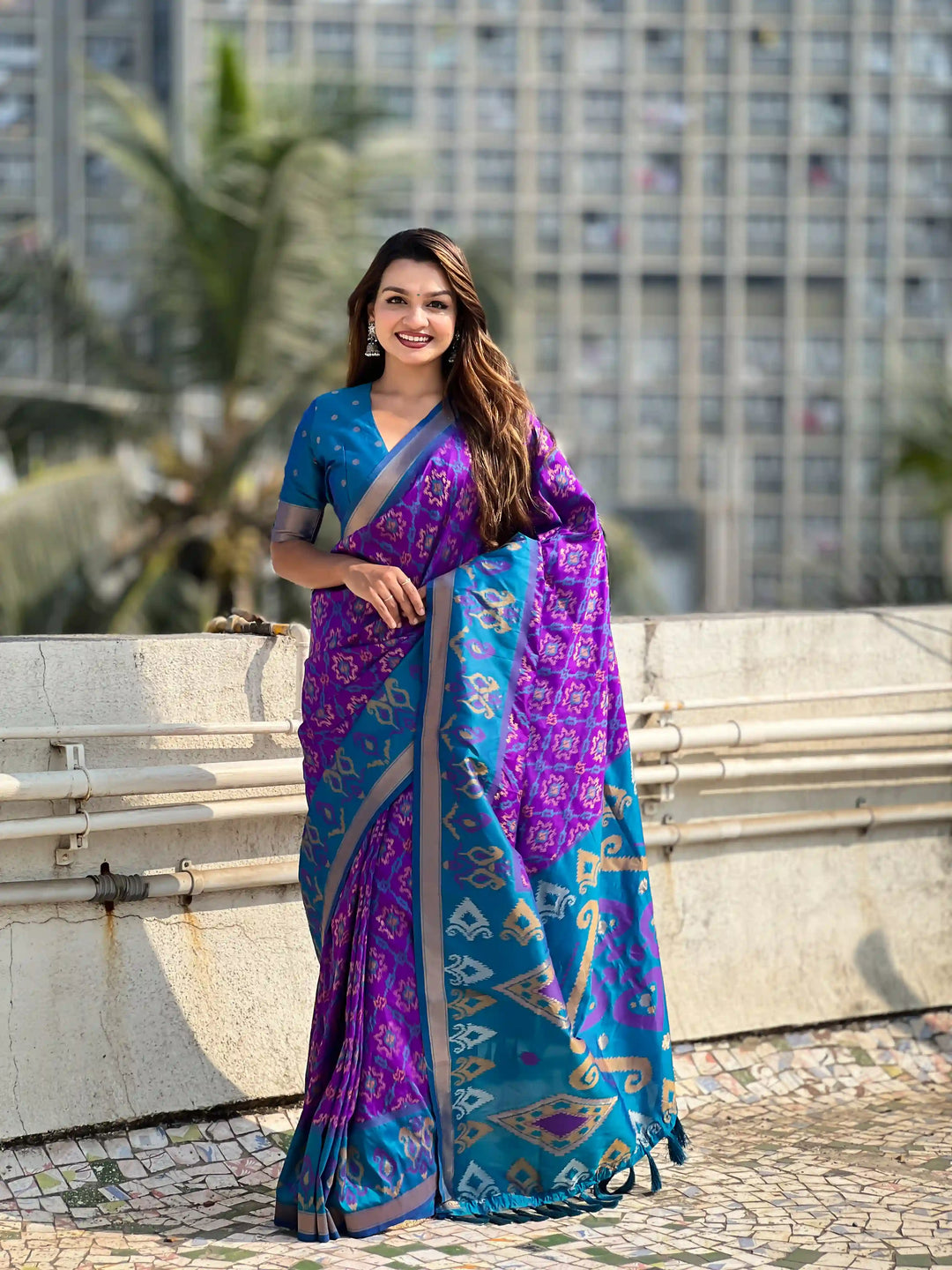 Luxurious Patola Silk Saree | Exquisite Wevon Meenakari Ikkat Work