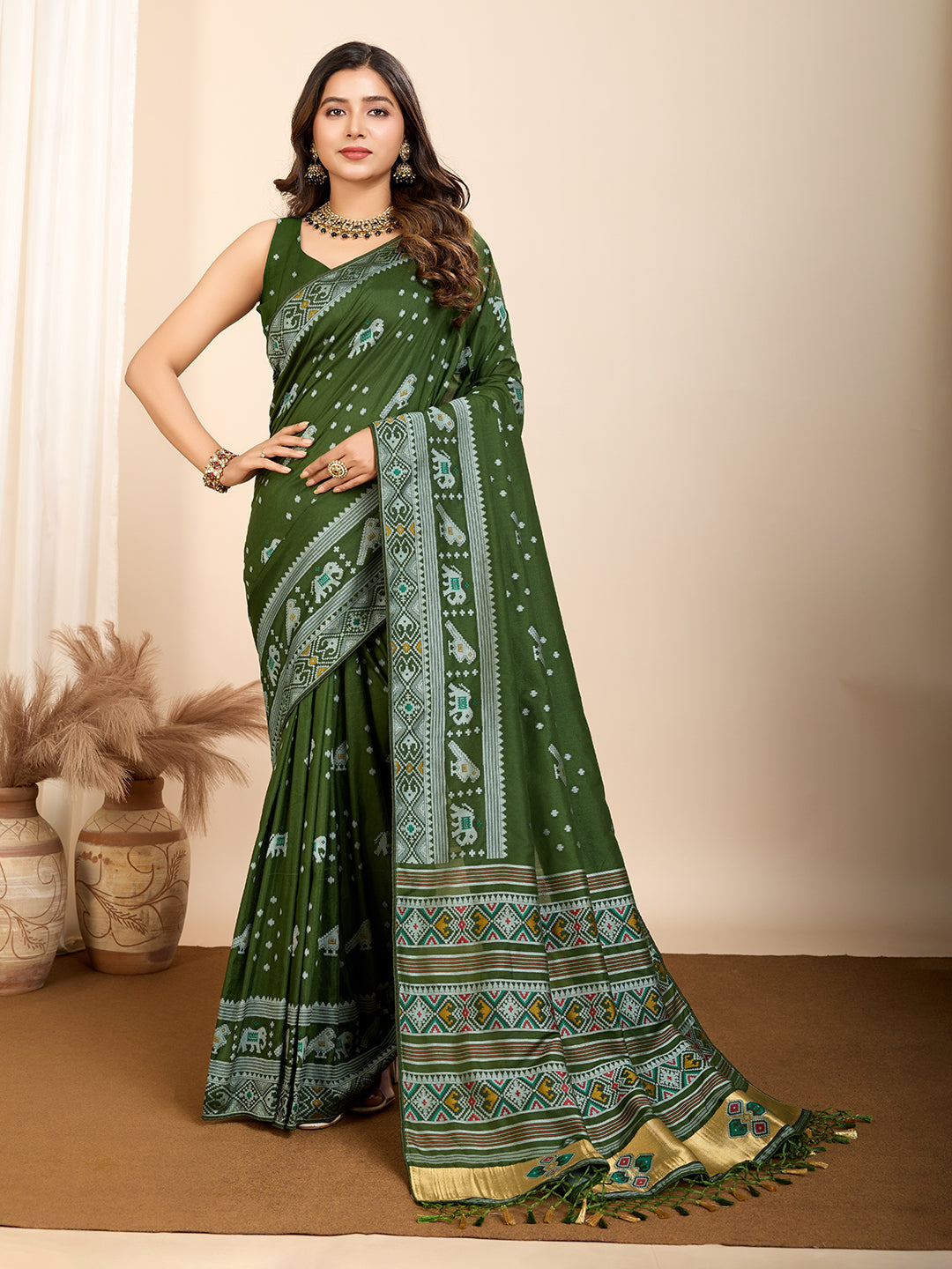 Elegant Soft Silk Saree | Wevon Meenakari Designer Craftsmanship