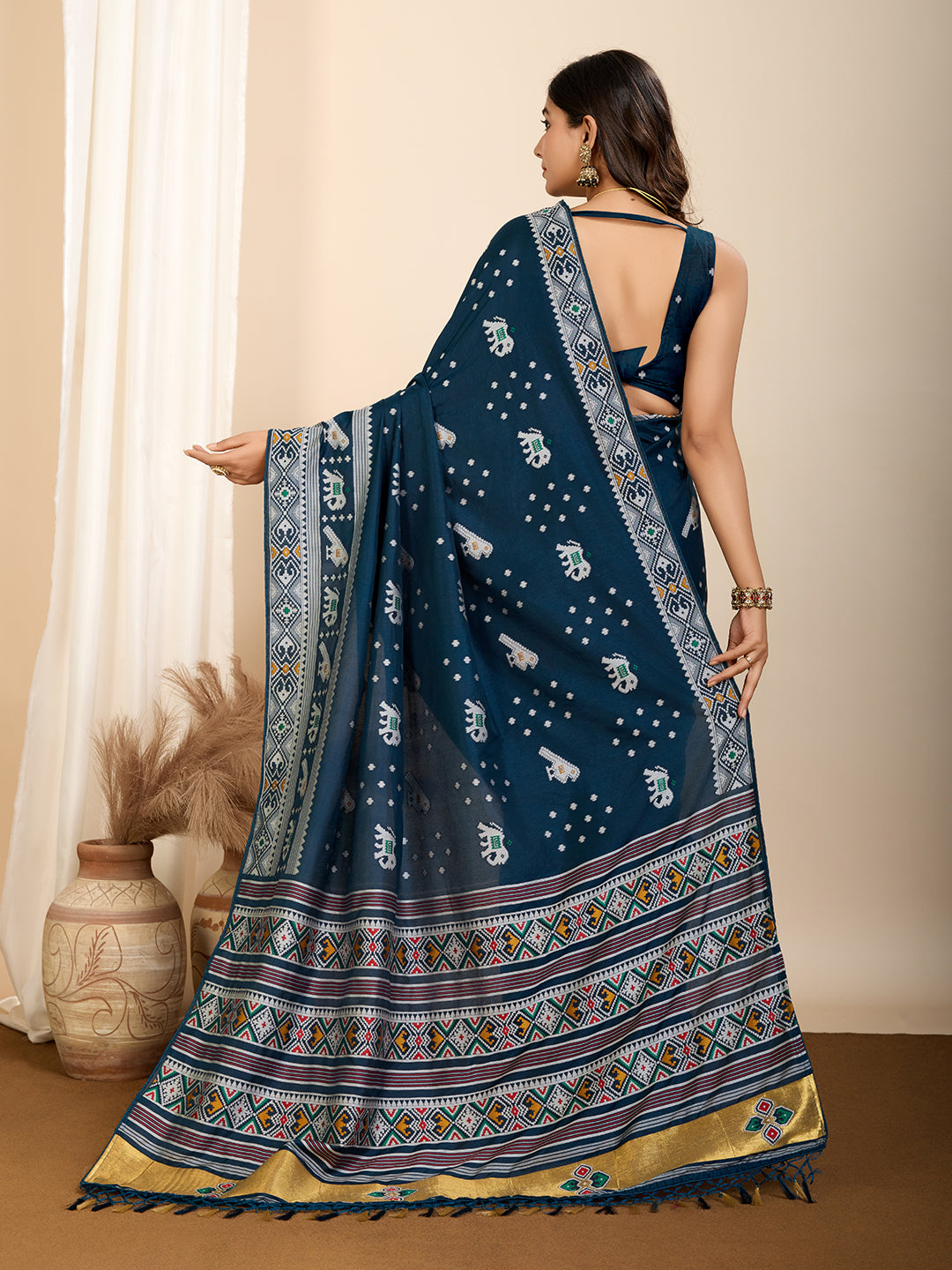 Elegant Soft Silk Saree | Wevon Meenakari Designer Craftsmanship