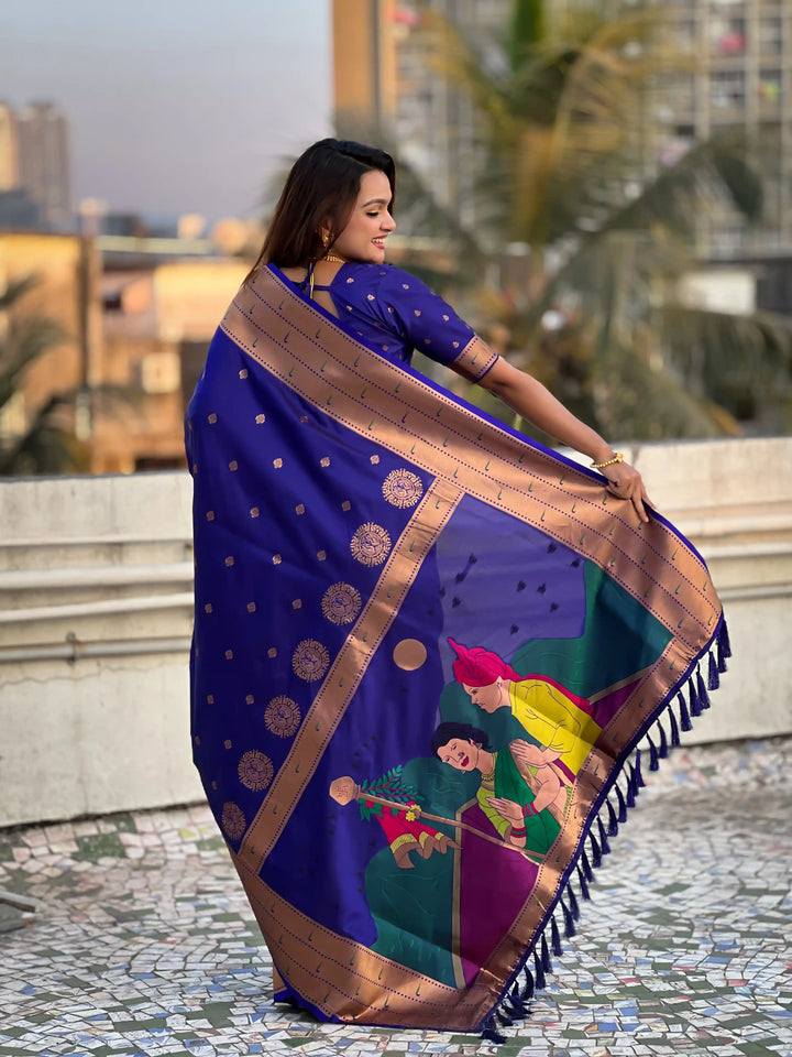 Royal Soft Silk Saree | Grand Weaving Figure Pallu & Elegant Blouse