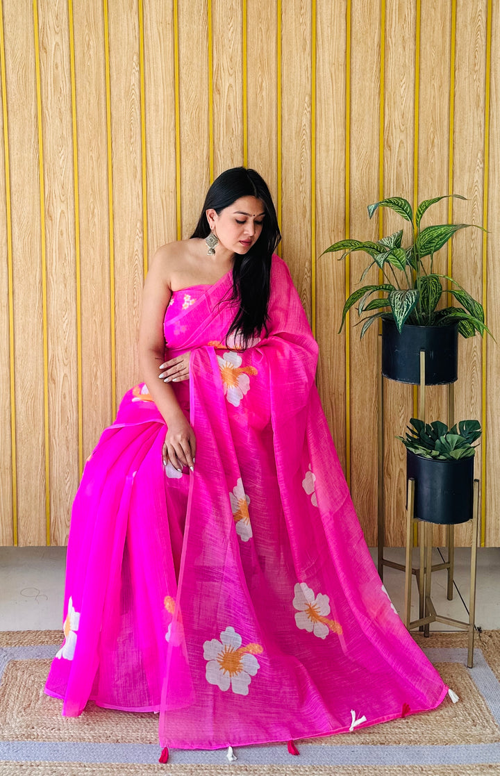 Floral Digital Printed Linen Saree | Stylish Party Wear Soft & Elegant