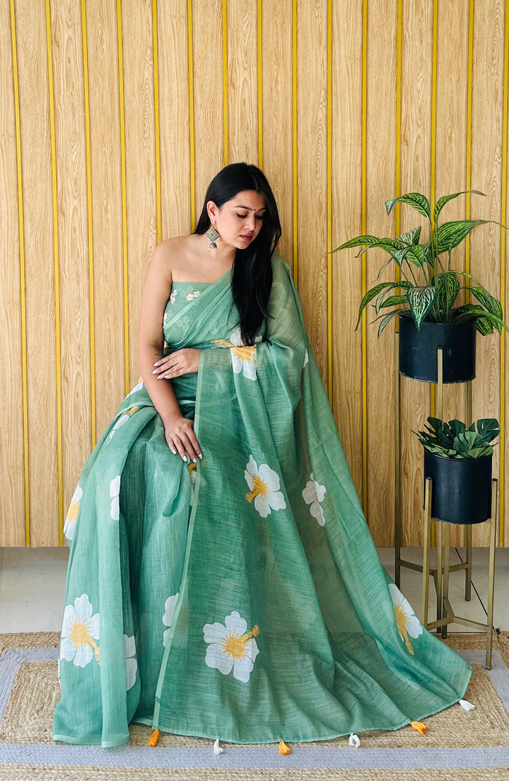 Floral Digital Printed Linen Saree | Stylish Party Wear Soft & Elegant