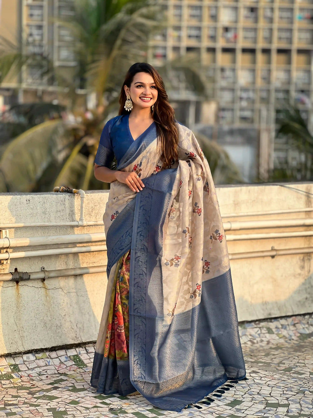 Stylish Wedding Cotton Linen Saree | Perfect for Grand Celebrations and Traditional Gatherings