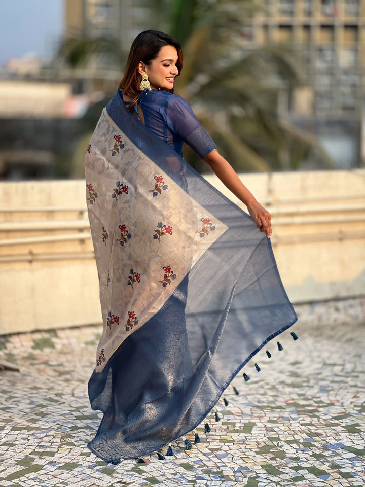 Stylish Wedding Cotton Linen Saree | Perfect for Grand Celebrations and Traditional Gatherings