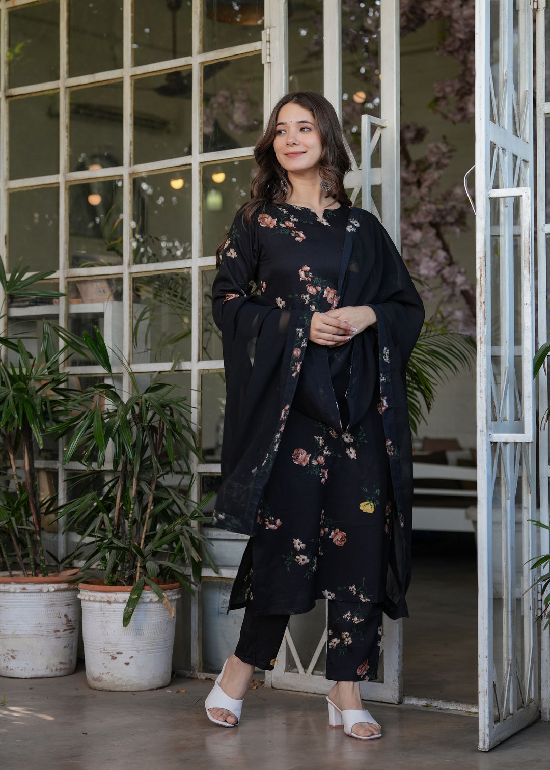 Traditional Elegant Silk Blend Black Salwar Kameez | An Ultimate Expression of Sophistication and Class