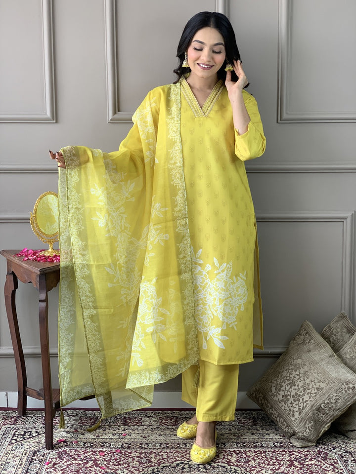 Exclusive Designer Muslin Yellow Salwar Kameez | Fashioned for Classic Charm and Modern Comfort
