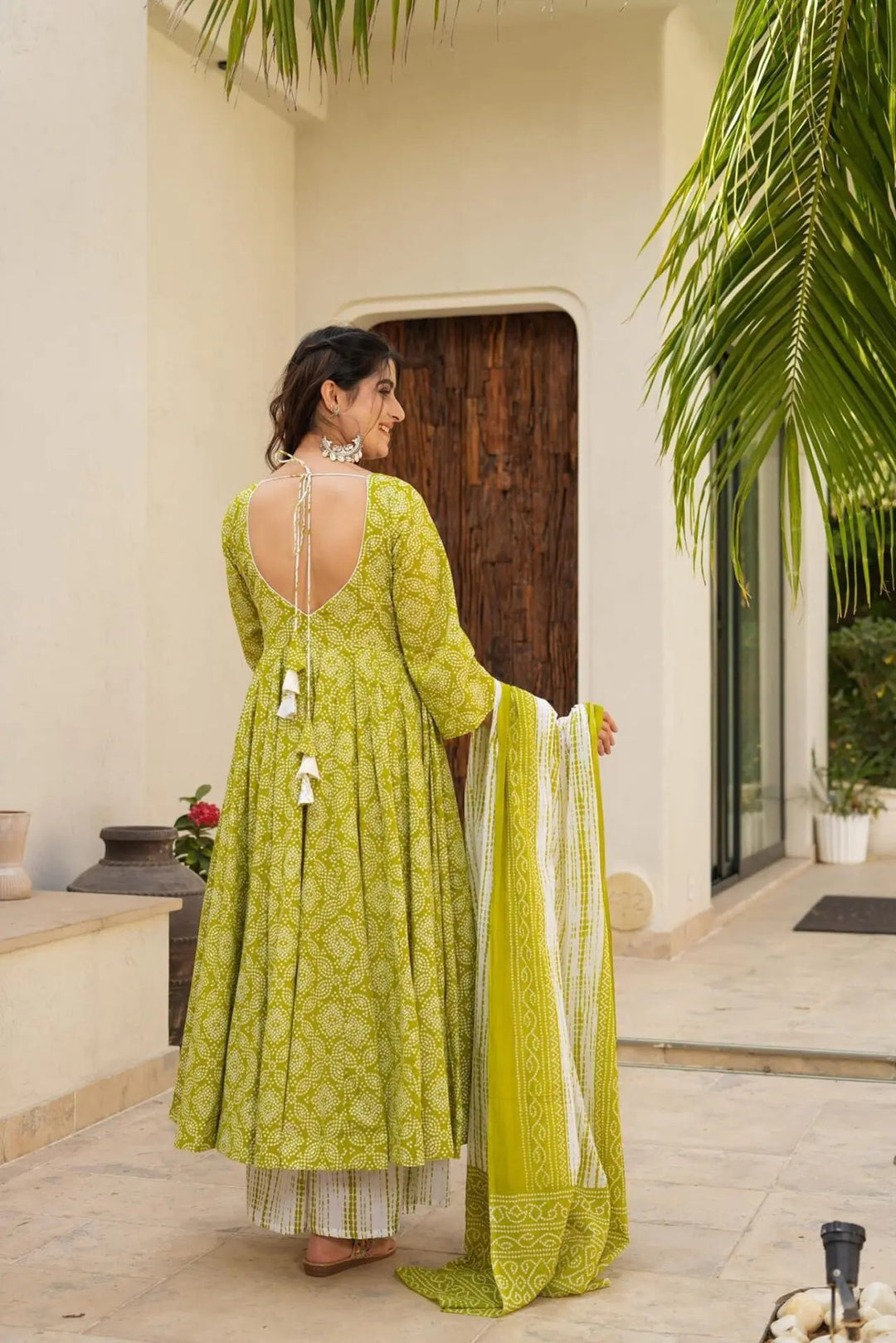 Charismatic Fashion Muslin Salwar Kameez | Designed for Those Who Appreciate True Craftsmanship