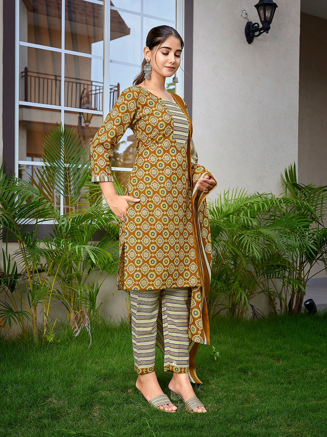 Traditional Elegant Cotton Blend  Salwar Kameez | Inspired by Timeless Traditions and Modern Fashion Trends